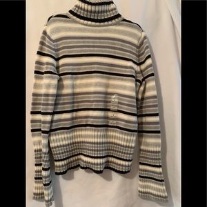 Striped long sleeve turtleneck